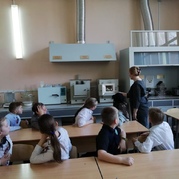 3 мая встречали школьников 4 класса МБОУ 
